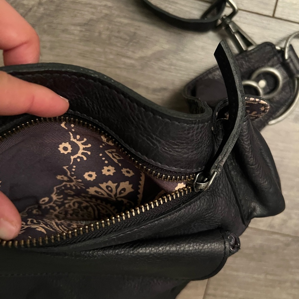 We The Free Black Belt Bag - Picture 3 of 5